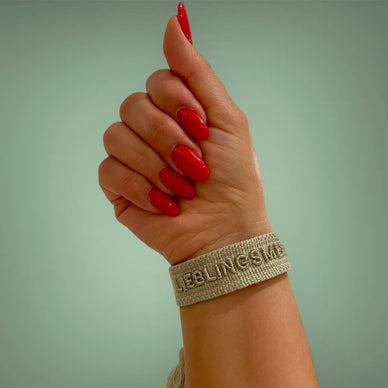 LIEBLINGSMENSCH - Bestickte Armbänder