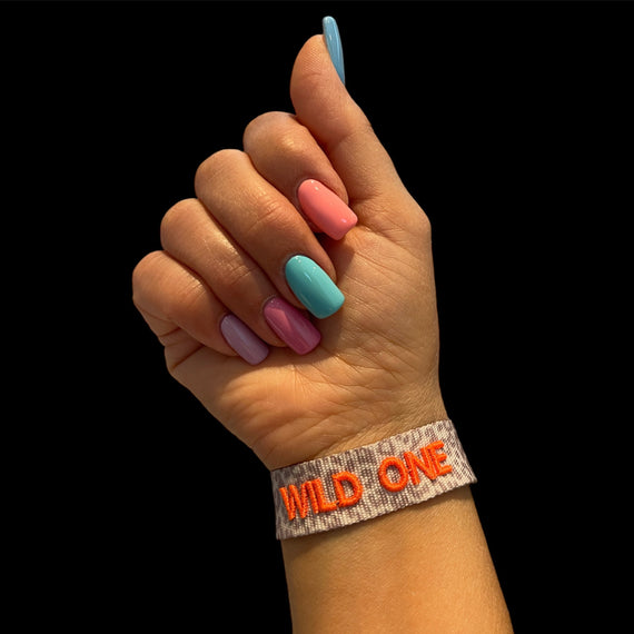 WILD ONE- Bestickte Armbänder