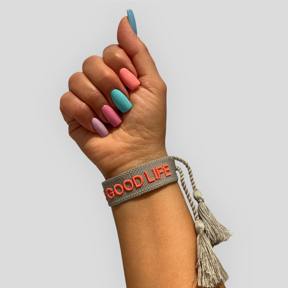 GOOD VIBES - GOOD LIFE - Bestickte Armbänder