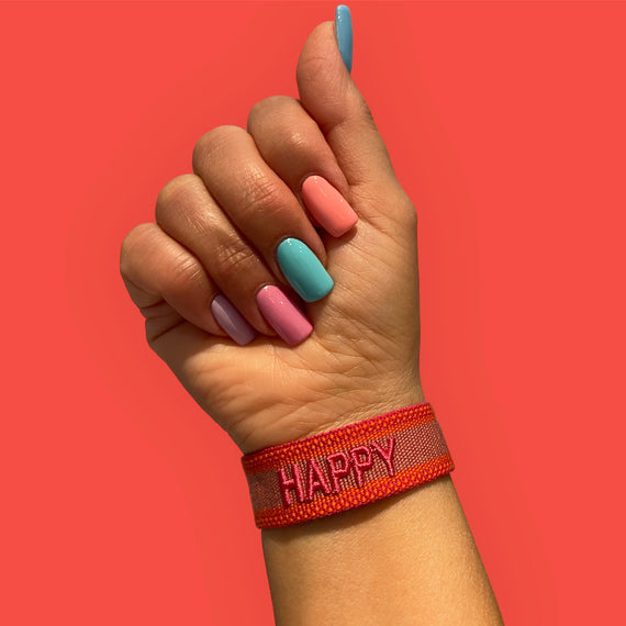 HAPPY - Bestickte Armbänder