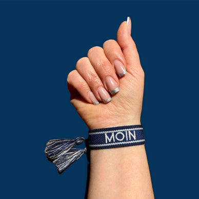 MOIN - Bestickte Armbänder